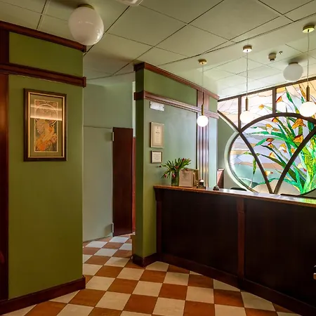 Secesja Hotel 3*
