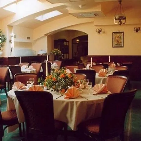 Hotel Secesja 3*
