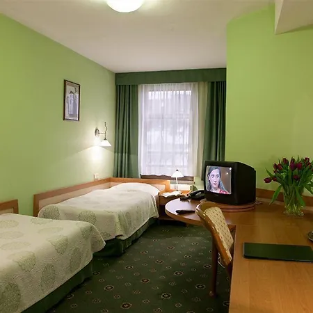 Secesja Hotel 3*