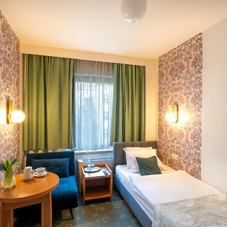 Secesja Hotel 3*